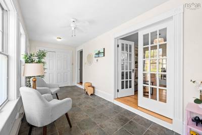 54 Parkhill Road — photo 4