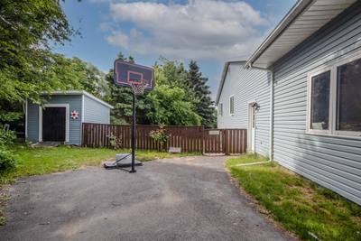 2660 Lingan Road — photo 4
