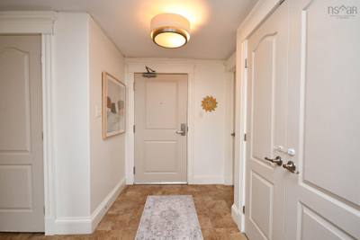 200 Crown Drive #607 — photo 2