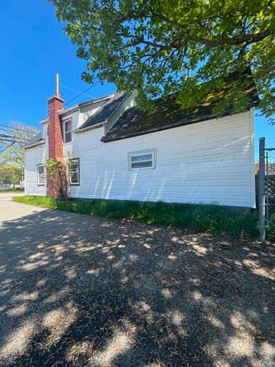 33 Parade Street — photo 4