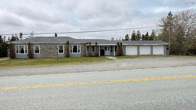 16989 Highway 7 — photo 4