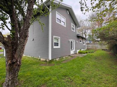 118 Macsween Street — photo 3