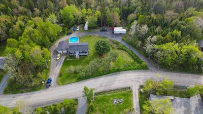 217 Lakecrest Drive — photo 4