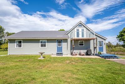 135 Bennetts Bay Road — photo 3