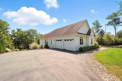 261 Aberdeen Drive — photo 3