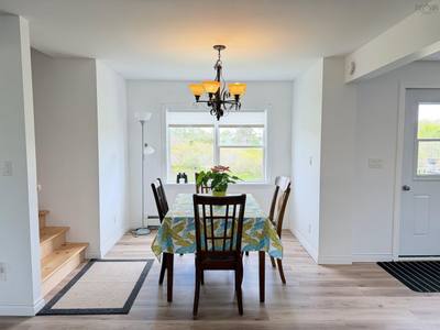 20 Jacquard Road — photo 5