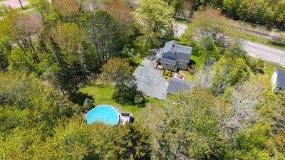 635 Willow St — photo 2