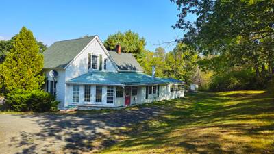 2526 Highway 1 — photo 3