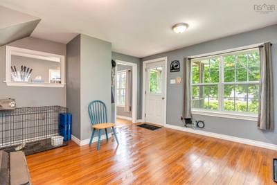623 Main Street — photo 8