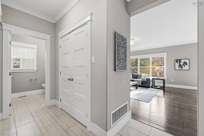 119 William Borrett Terrace — photo 5