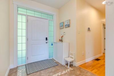 293 Aberdeen Drive — photo 5