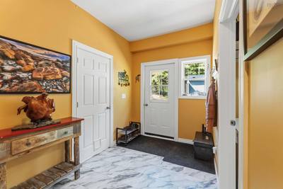 36 Lakeview Drive — photo 6