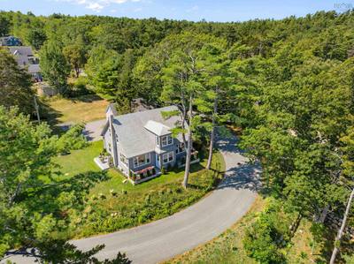 48 Pentz Road — photo 3