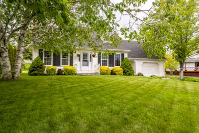 258 Falmouth Dyke Road — photo 3