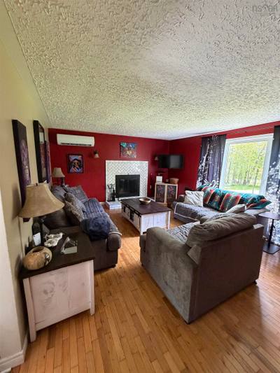 2547 Pleasant Valley Road — photo 8