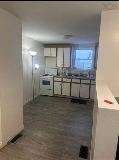 180 Bay Street — photo 4