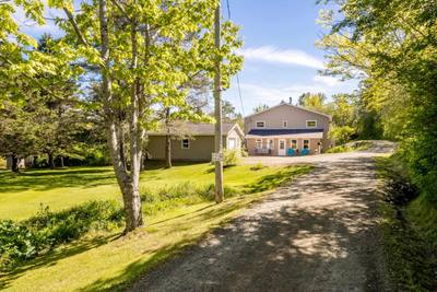 29 Culloden Road — photo 3