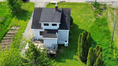40 Maple Street — photo 4