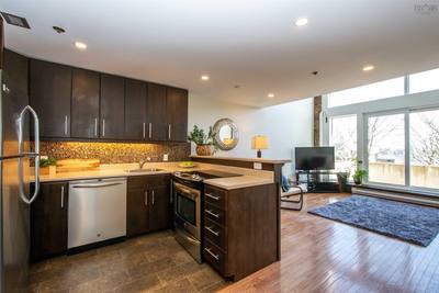 2128 Brunswick Street #10 — photo 2