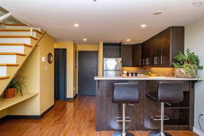 2128 Brunswick Street #10 — photo 5