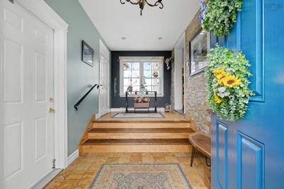 2270 Ostrea Lake Rd. — photo 5
