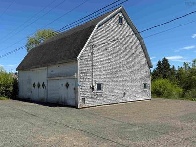188 Clarence Road — photo 4