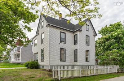 13 Porter Street — photo 3