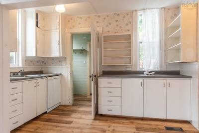 13 Porter Street — photo 6