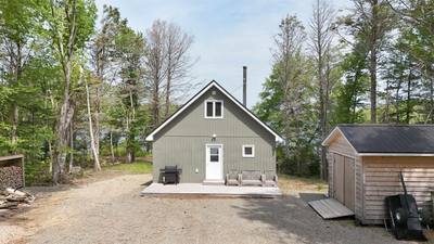 402 Melanson Road — photo 3
