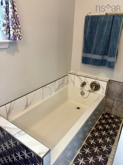 1302 Ridge Road — photo 2
