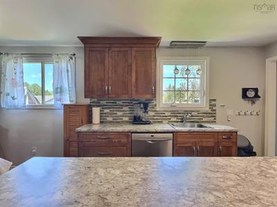 17 Alderney Drive — photo 3