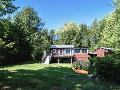 170 Hallamore Lane — photo 2