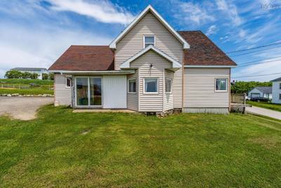 496 Cape St. Mary Rd — photo 2