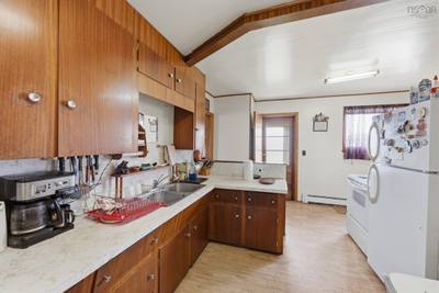 496 Cape St. Mary Rd — photo 7