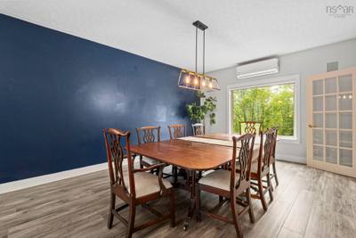31 Lancaster Drive — photo 7