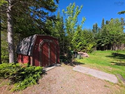 251 Bayview Drive — photo 8