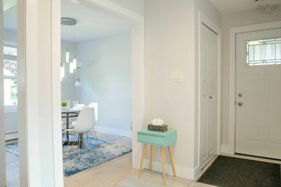 36 Simcoe Place — photo 3