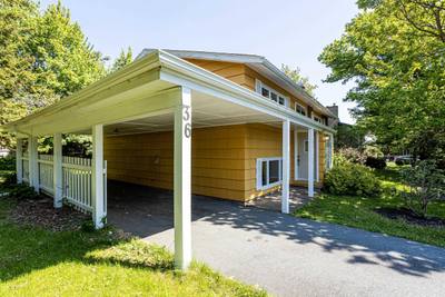 36 Birkdale Crescent — photo 2