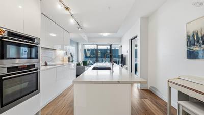 1650 Granville Street #1406 — photo 5