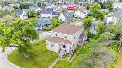 324 York Street — photo 2
