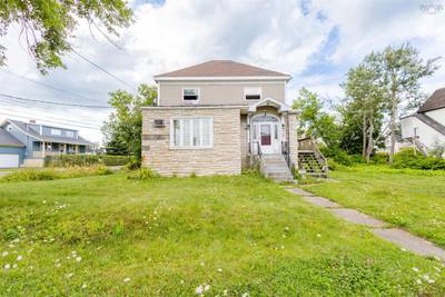 324 York Street — photo 3