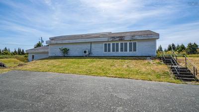 1246 Ketch Harbour Road — photo 2