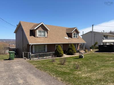 523/525 Truro Heights Road — photo 2