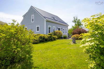 19 Sandy Cove Lane — photo 4