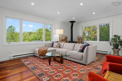 61 Donaldson Avenue — photo 6