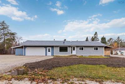 27 Countway Road — photo 3