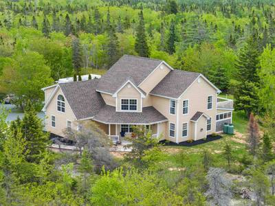 1021 Bissett Road — photo 3