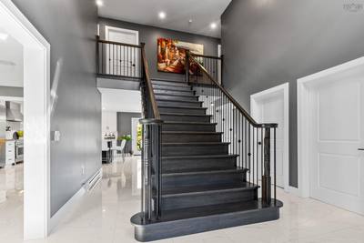 382 Galloway Drive — photo 5