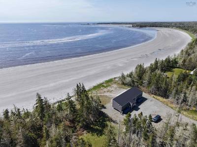 70 Seaside Drive — photo 2