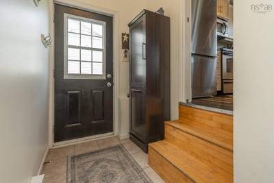 556 Brunswick Street — photo 2